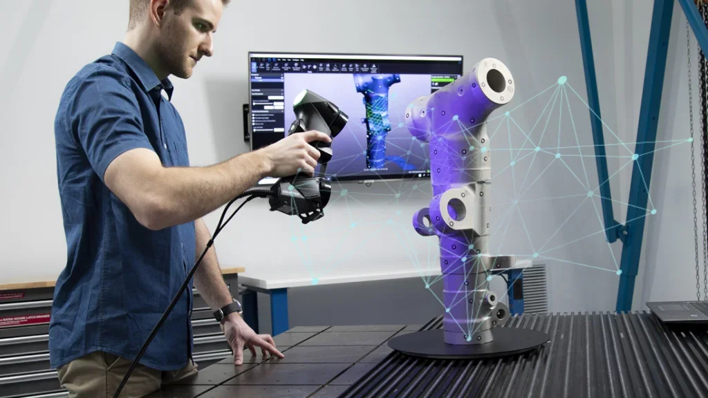 Hombre de camisa azul con escaneo 3D.